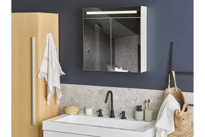 Badrumsskåp Bucalemo 60 cm Spegel med LED-belysning - Vit - Förvaring - Badrumsförvaring - Spegelskåp