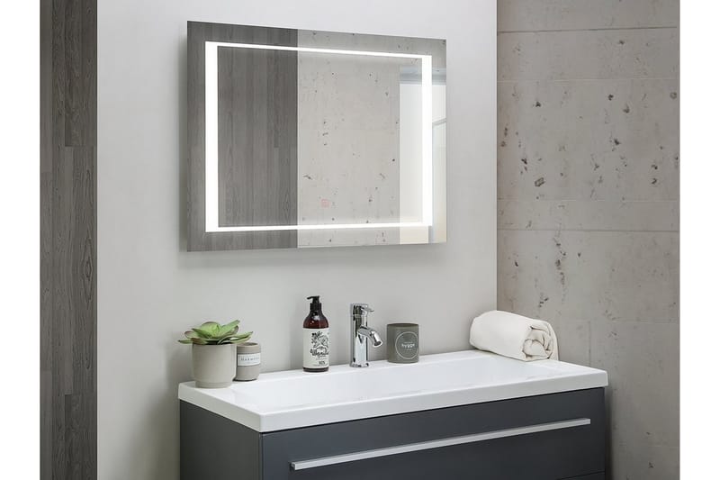 Spegel Avanesian LED 60x80 cm - Silver - Inredning - Badrumsinredning - Badrumsspegel