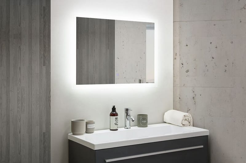 Spegel Purefoy LED 60x80 cm - Silver - Inredning - Badrumsinredning - Badrumsspegel