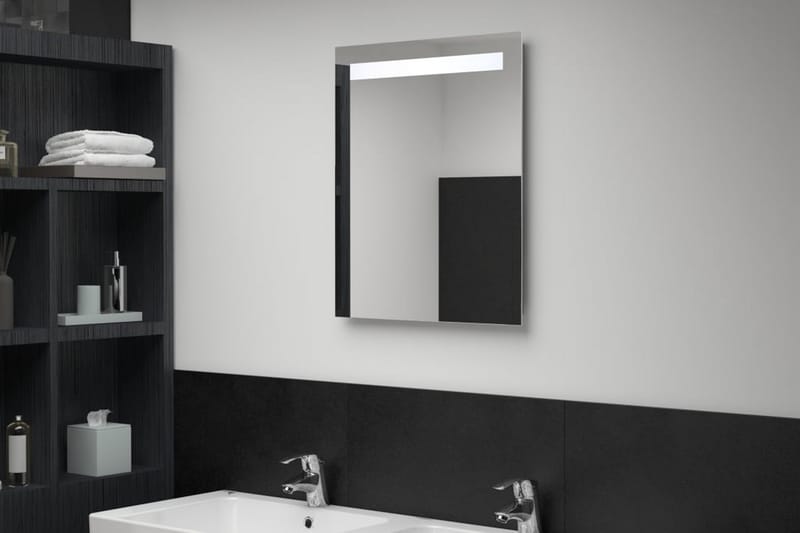 Badrumsspegel LED 50x60 cm - Silver - Inredning - Spegel - Sminkspegel