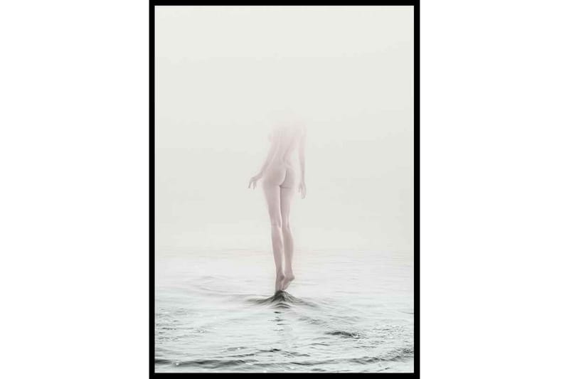 Naked On Water - Finns i flera storlekar - Inredning - Tavlor & posters - Posters & prints