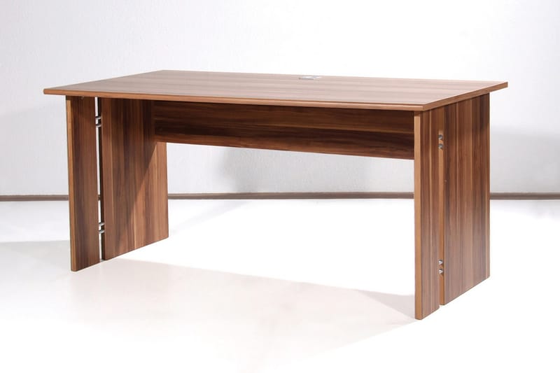 Skrivbord Sukko 160 cm - Valnötsbrun - Möbler - Bord & matgrupp - Kontorsbord - Skrivbord