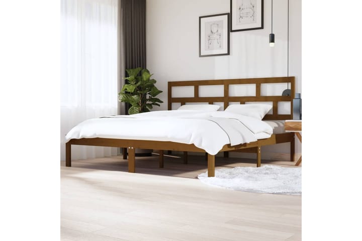 Sängram honungsbrun massiv furu 200x200 cm - Brun - Möbler - Säng - Sängram & sängstomme